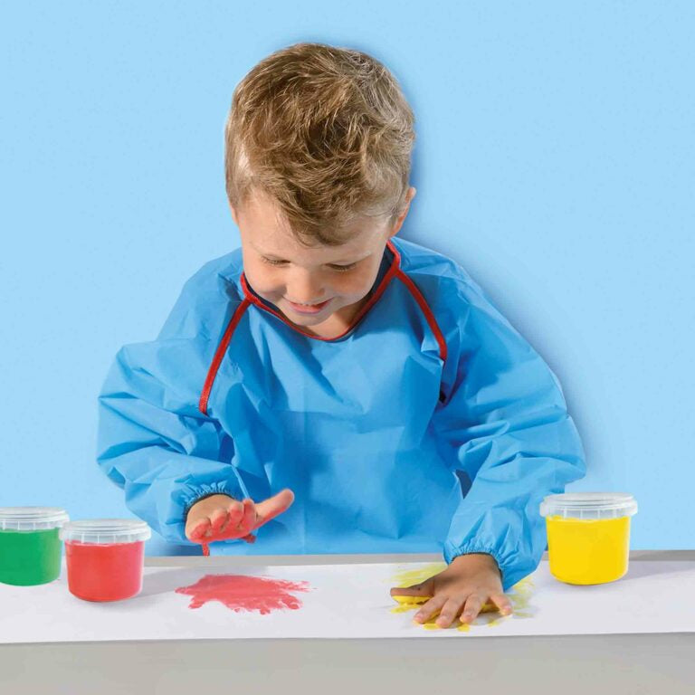 My first - Fingerpaint set with apron