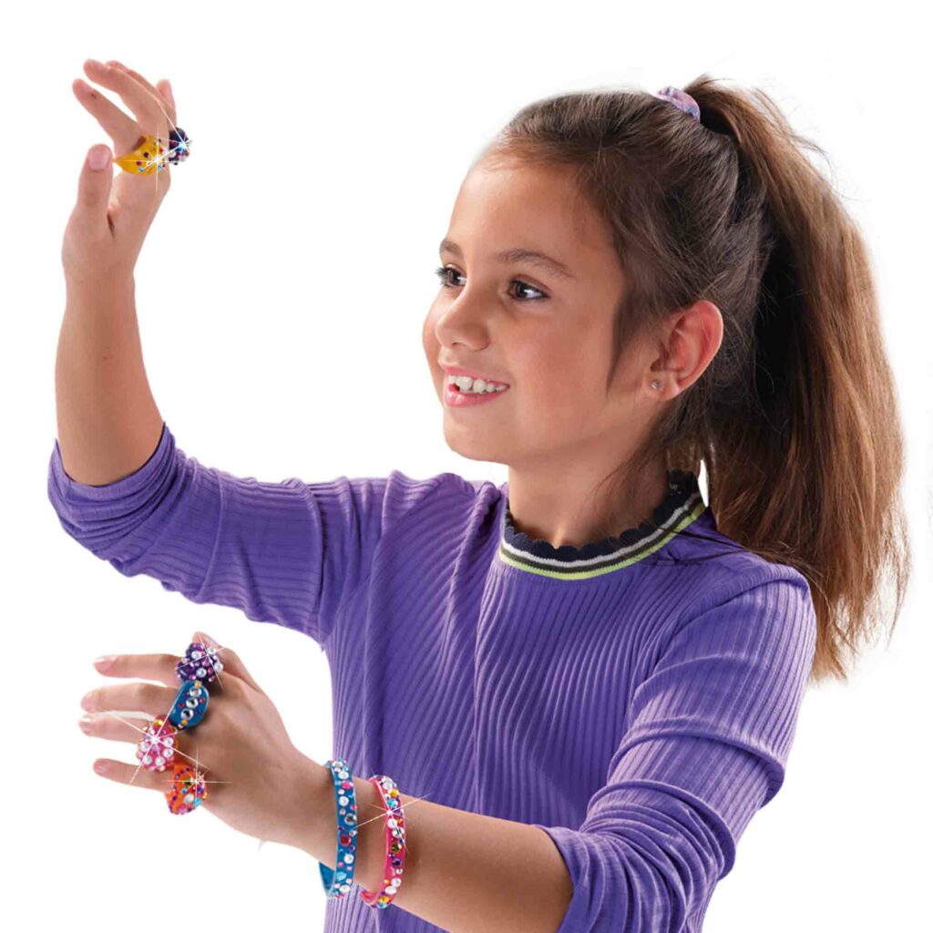 Diamanzo rings and bracelets