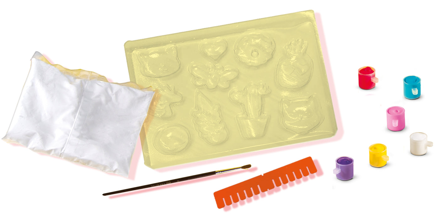 Casting and painting - Happy figures